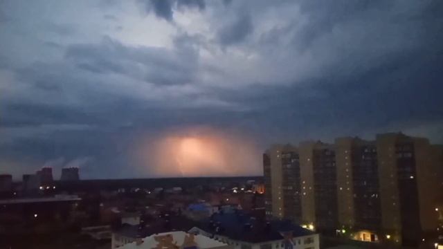 Молния над городом Тюмени 2021 смотреть онлайн