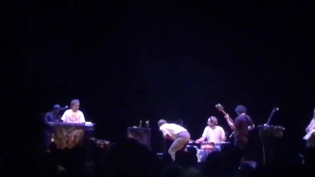 Mac Demarco Intoxicated And Screaming On Stage