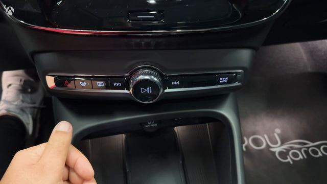 2024 Volvo XC40 - Interior and Exterior details смотреть онлайн