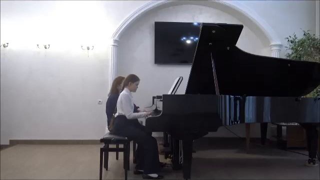 И. Дунаевский Полька из к/ф "Кубанские казаки", исполняют Соболевская Наталия и Нагайцева Н.А. смотреть онлайн