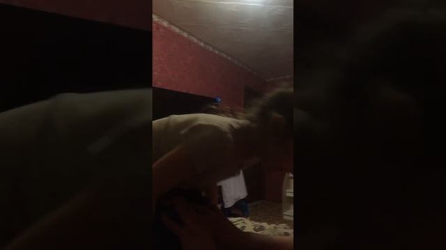 Играю с мамой в пончики дракончики.