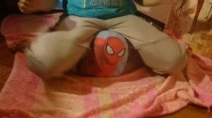 Лопаю мячик