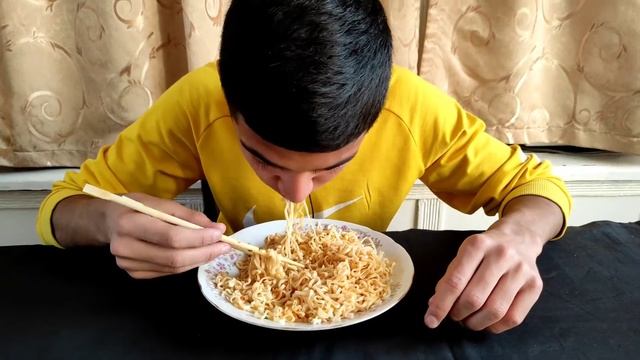 ASMR BIG BON NOODLES /// AMIL ASMR смотреть онлайн