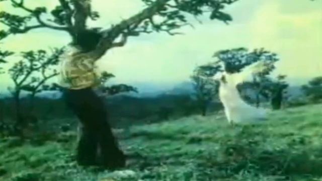 O Hansini Meri Hansini Kahan Urrh Chali { The Great Kishore Kumar & R.D. Burman } смотреть онлайн