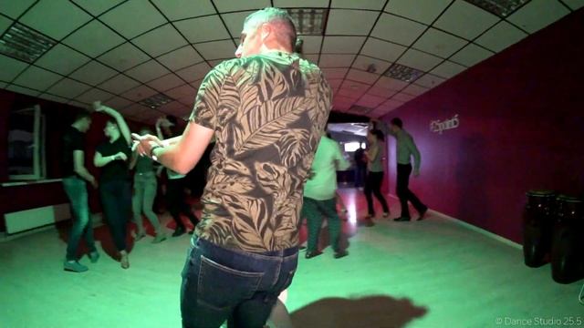 Salsa NY style. Dmitry Landman & Alina Klestova || MAMBO party by Dance Studio 25.5 смотреть онлайн