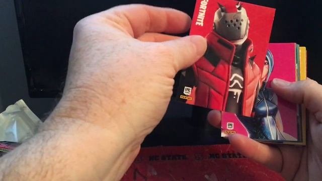 KaBoom!! Opening 15X Fortnite Series 2 Hanger Packs! Ft. Cards according To Dad смотреть онлайн