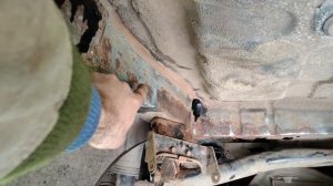 Простой антикор автомобиля , пушсало + отработка !!!