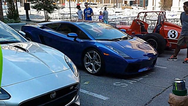 Lamborghini's vs Ferrari's (SuperCar's Battling For The Loudest Car) Tulsa, OK смотреть онлайн