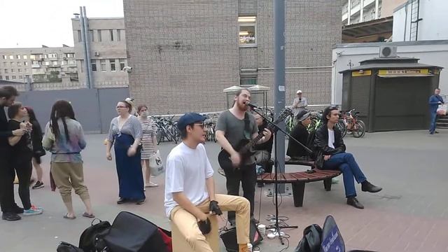 Уличные музыканты Дым Тяжёлые курильщика смотреть онлайн