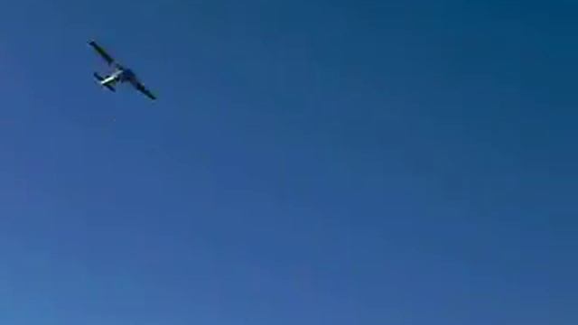 First Solo Flight - Airfield Cessna 182 RC Plane. смотреть онлайн