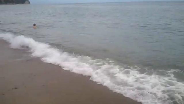 Путешествие на море подопечной фонда "Русская берёза". Купаемся смотреть онлайн