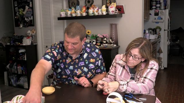 Mystery Unboxing: MGA's Miniverse Make It Mini Lifestyle Series 1 Mini Collectibles смотреть онлайн