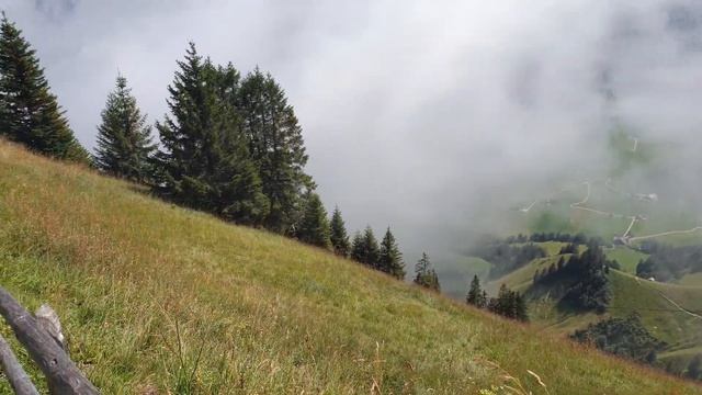 Двухэтажный фуникулер 