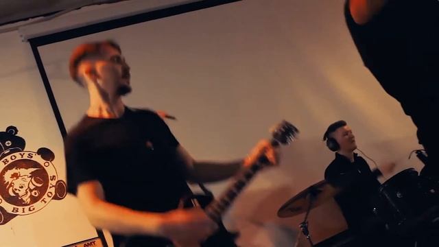 NightRoks - Highway To Hell (AC/DC Cover) Live At M.O.S.T.