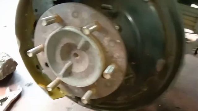 How to replace Brake Shoe (Hi-Lux) Mahinang preno manipis na pala смотреть онлайн