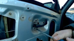 Не открывается дверь ваз 2115 , 2114 . не открывается дверь снаружи и изнутри. устранение поломки