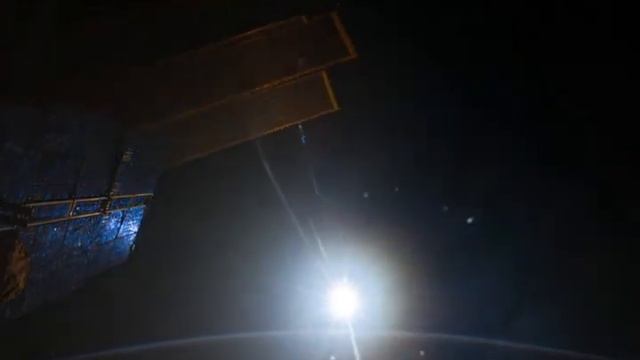 ISS in de zon смотреть онлайн