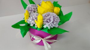 Поделки своими руками. Делаем цветы в детский сад на 8 марта. Поделки детям.