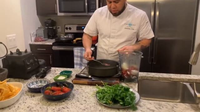 Chef Abraham - Chile De árbol & Tomato Salsa