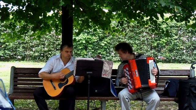 Уличные музыканты. Эффект присутствия. смотреть онлайн