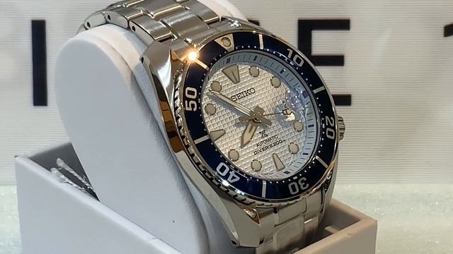 Unboxing the Seiko Sumo Ice Diver Special Edition SPB179 смотреть онлайн