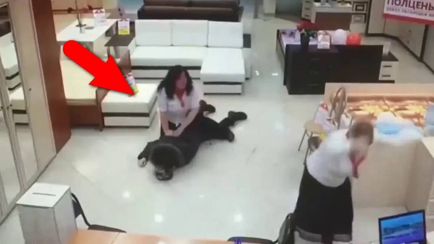 Когда не растерялся и задержал смотреть онлайн