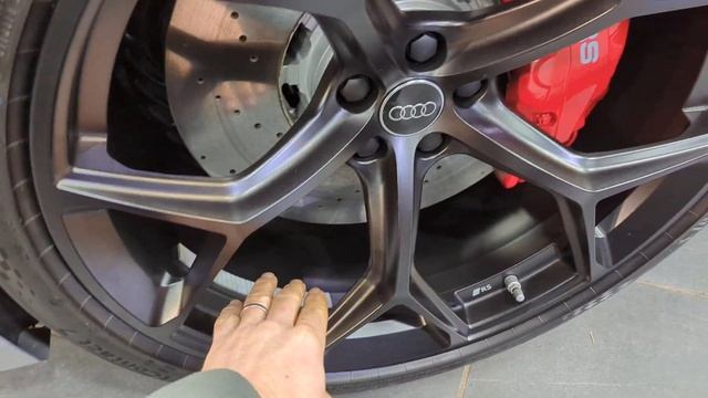 Audi RS6 Performance Vorsprung after PPF, Detailing & ceramic coating at Ti22 смотреть онлайн