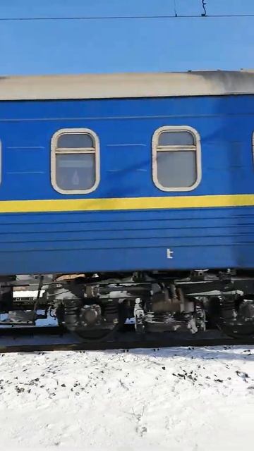 Электровоз ЧС4-200. ТЧ-1 Киев-Пас. Юго-Запад. железная дорога. Перегон Святошин-Борщаговка. 20.01.2 смотреть онлайн