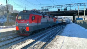 Поезда РЖД в Сибири зимой - пассажирские поезда прибывают в Иркутск с Востока | Железная дорога