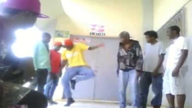 NEGREZKO @ Angola Krump Kingdom Sessions