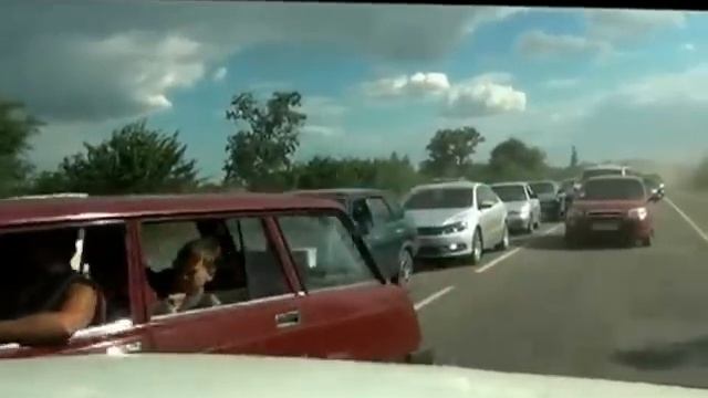 Anarchie totale sur les routes ukrainiennes - Au-taquet.net смотреть онлайн