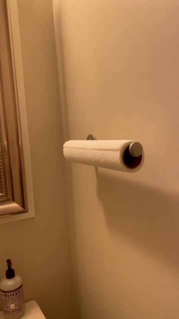 Great Ideas In 60 Seconds; Paper Towels In Guest Restroom #ideas #towels #restrooms