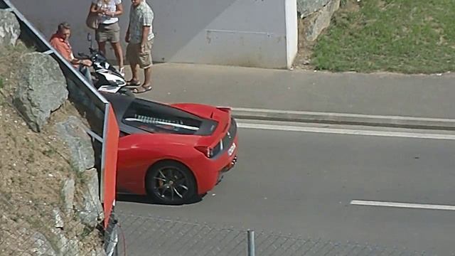 Ferrari 458 Italia Tunnel sound смотреть онлайн
