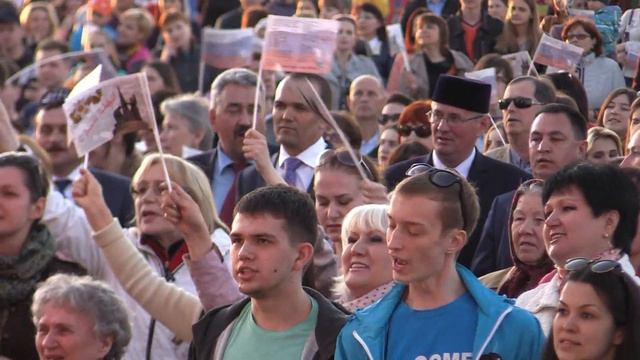 Чебоксары. Флешмоб на Красной площади 8 мая 2016 г смотреть онлайн