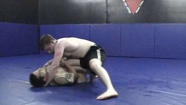 Computer Alex Going Over Position With Rick Estrada смотреть онлайн