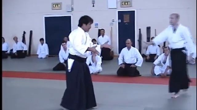 Айкикай Великобритании. Практика с гостем (инструктором) Юкимицу Кобаяси (2007) - ч 1