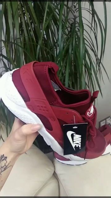 Кроссовки мужские Nike Huarache текстильные бордовые смотреть онлайн