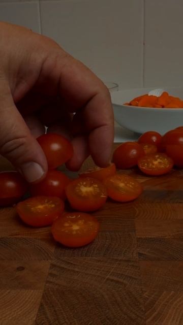 Вроде Шурпа, но не Шурпа. Просто вкусный суп из говядины и овощей!