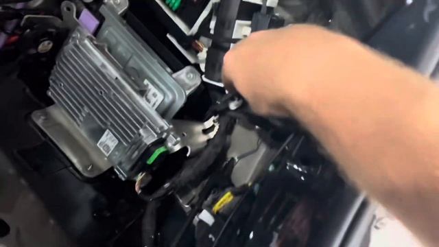 BMW G70 Driver Assistance Fault смотреть онлайн