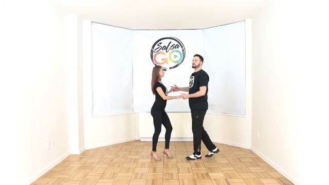 Salsa Dancing for Beginners - Hand Holds смотреть онлайн