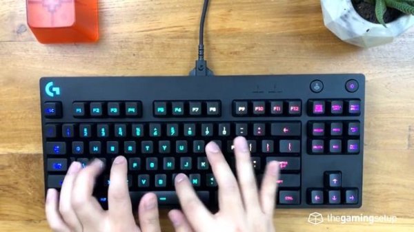 Logitech G Pro Keyboard - Sound Typing Test