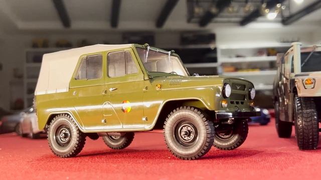Car Collection Uptade ( Almost Real, Autoart, Norev, Kyosho ...)گەشتنی سەیارەی تەزەی شاز смотреть онлайн