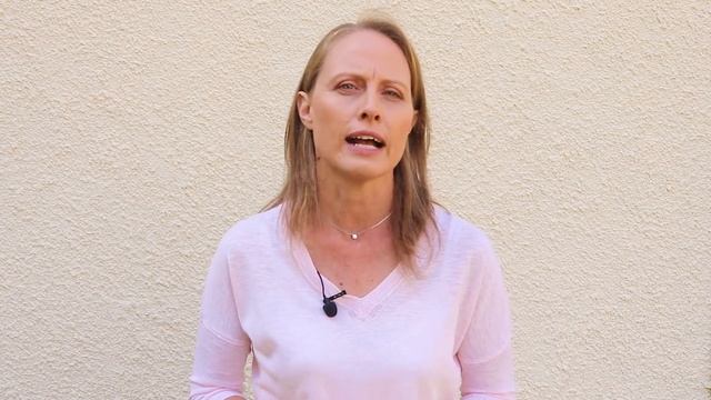 PRODUCT TRAINING with Nina Hill - Aloe Vera Drinks Ingredients смотреть онлайн