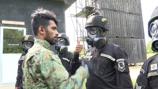 ☠️☣ Army Chemical Gas Training in chamber|Army|Special Force Sri Lankan Army|Army training| sl arm смотреть онлайн