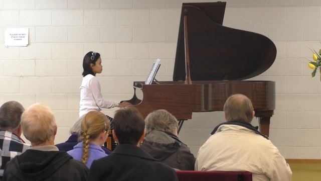 Waltz no 1 of Five Waltzes - Benjamin Britten смотреть онлайн