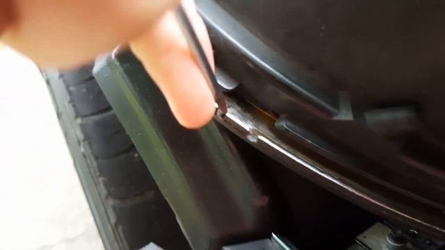 How to Remove Chrome Headlight Trim from R53 Mini Cooper S (2005) смотреть онлайн
