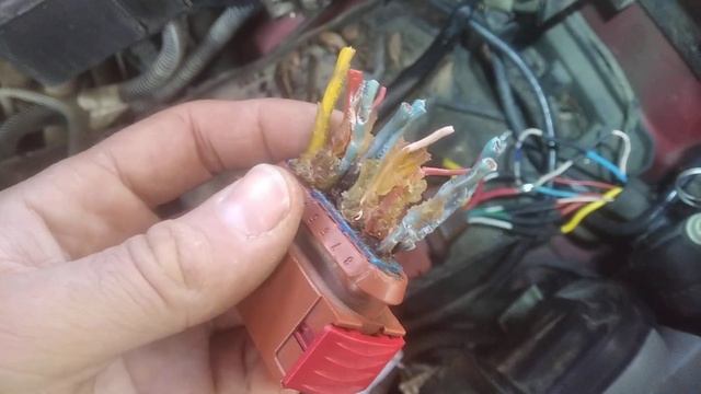 Замена многофункционального реле Fiat Scudo, Expert, Jumpy смотреть онлайн