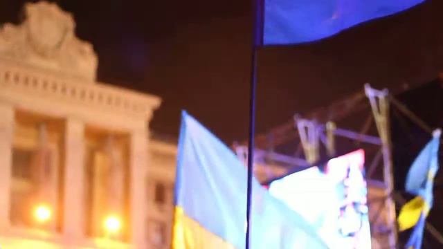 Мы идем (ураинскою). Концерт на Майдане 2 декабря 2013 смотреть онлайн