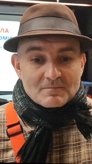 Антон Мазуров - мастер-класс в музее Есенина от 14 канала смотреть онлайн