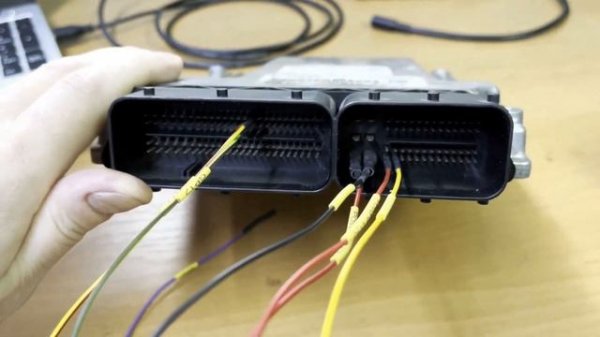 Считывание прошивки ЭБУ EDC16CP35 (BMW) загрузчиком PCMFlash + Scanmatik2pro и Combibox для PCMFlas